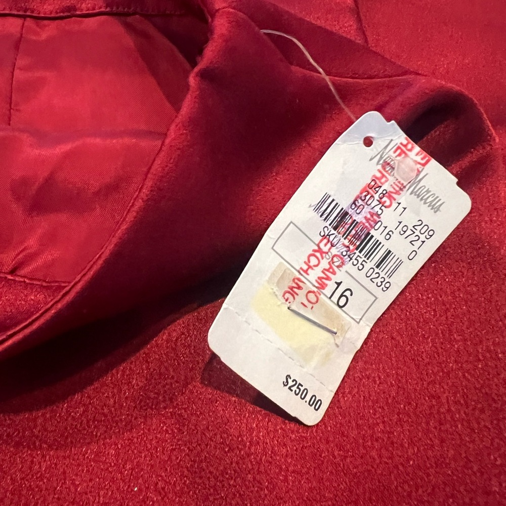 NWT SZ 16 Gorgeous Carmen Marc Valvo Deep Red Satin Long Formal Skirt - Picture 4 of 4
